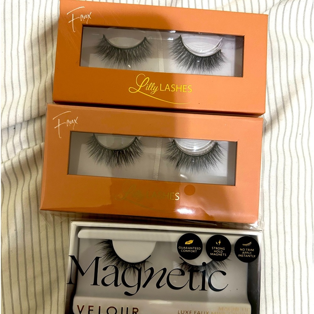 Faux lashes
